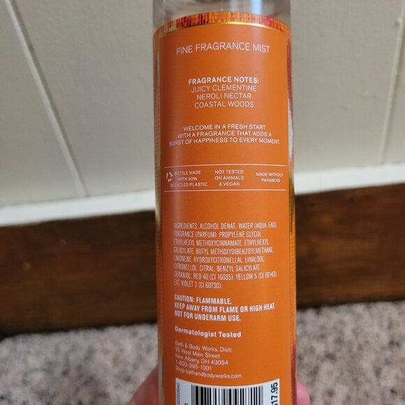 Bath & Body Works Spray Set - Picture 5 of 5